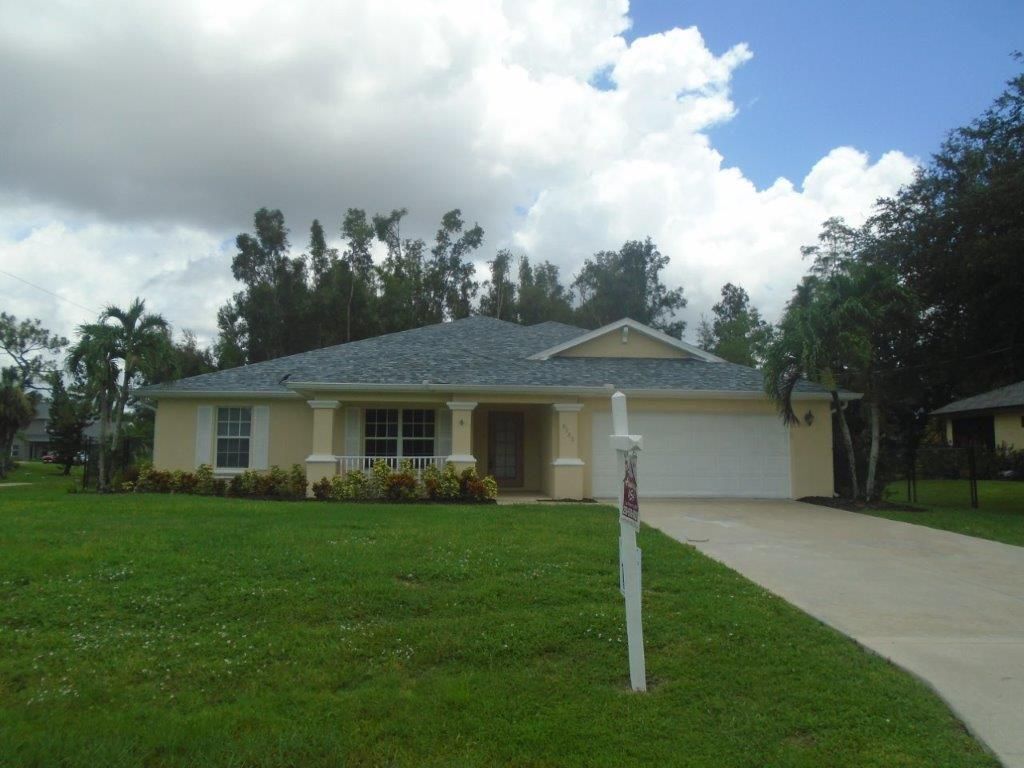 Foto principal - 6788 Abbott St