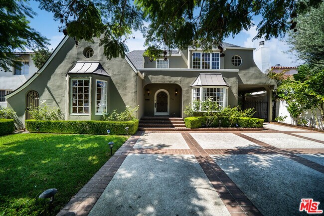 Foto del edificio - 215 S McCarty Dr