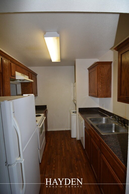 Foto del edificio - 355 W Oak St