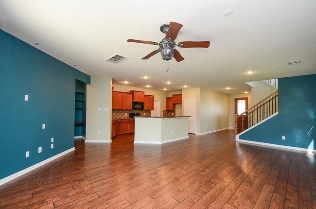 Foto del edificio - 4423 Ashberry Pine Ln