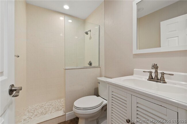 Foto del edificio - 53 N Sewalls Point Rd