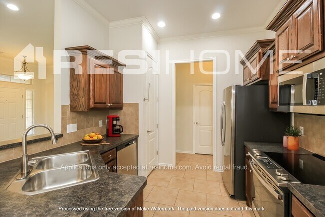 Foto del edificio - 509 Crestland Dr