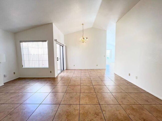 Foto del edificio - Cute 1 story single-family