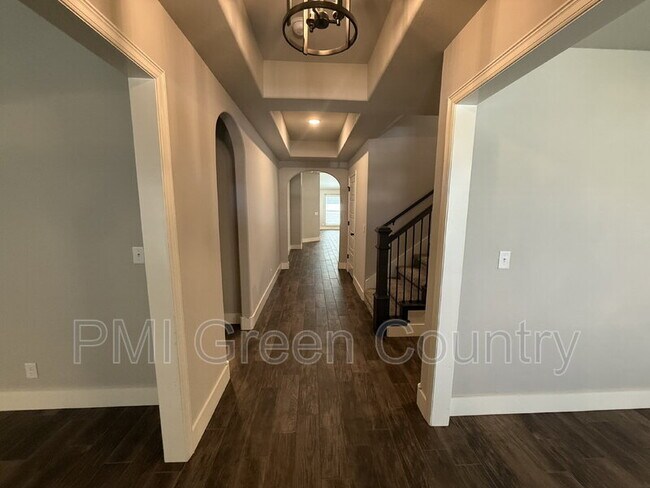 Foto del edificio - 2611 W Baton Rouge Pl