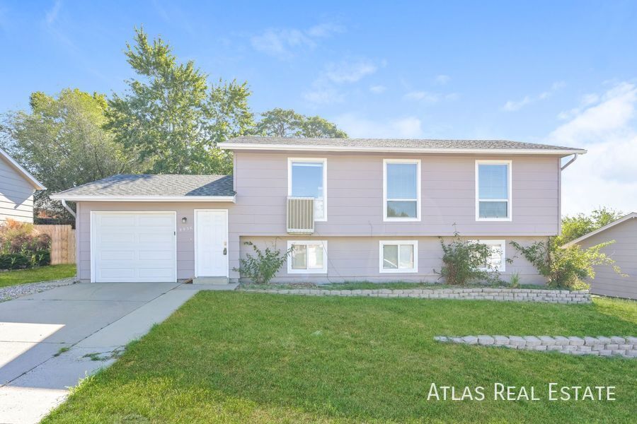 Foto principal - 9936 Fillmore St
