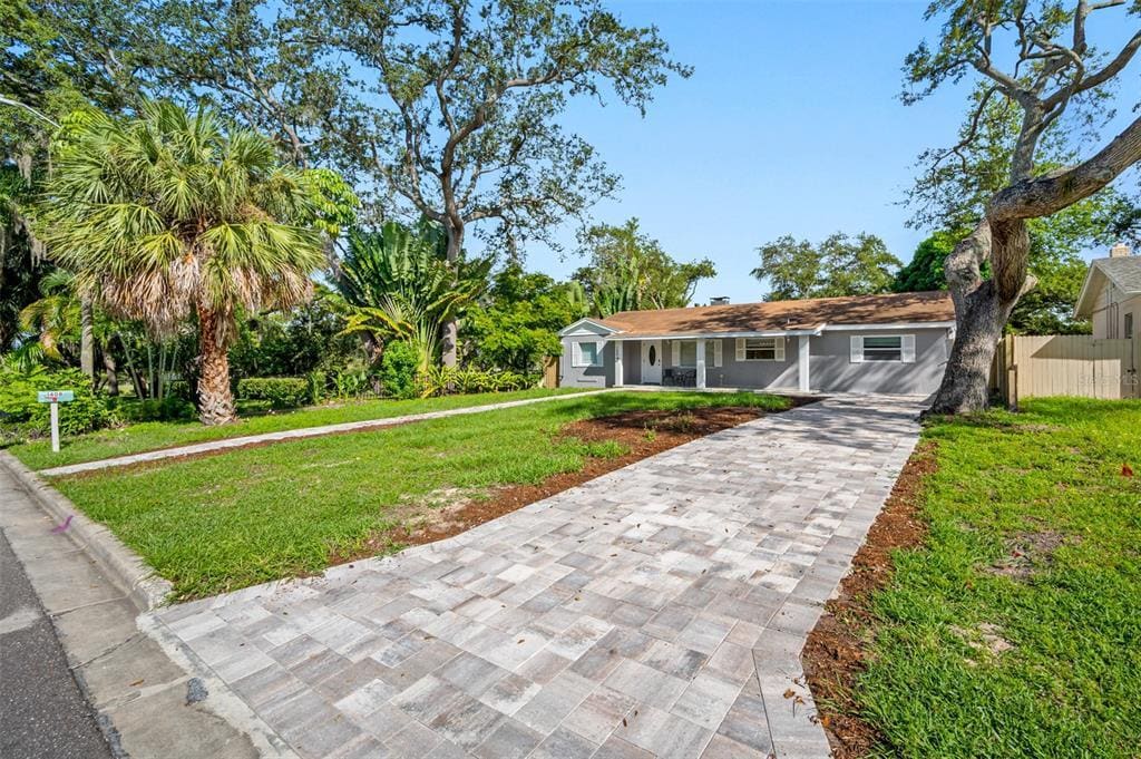 Foto principal - 1408 Rogers St