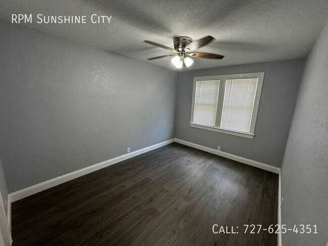 Foto del edificio - Cozy 3-Bedroom Home in the Heart of Tampa