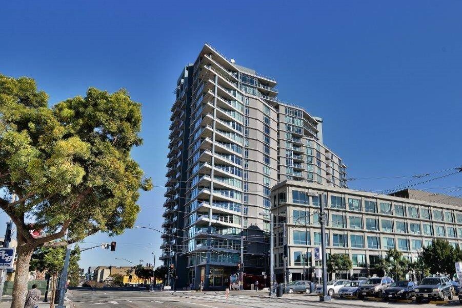 Primary Photo - 1080 Park Blvd