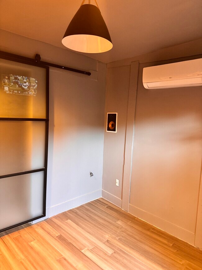 Foto del edificio - 1011 Michigan Ave NW