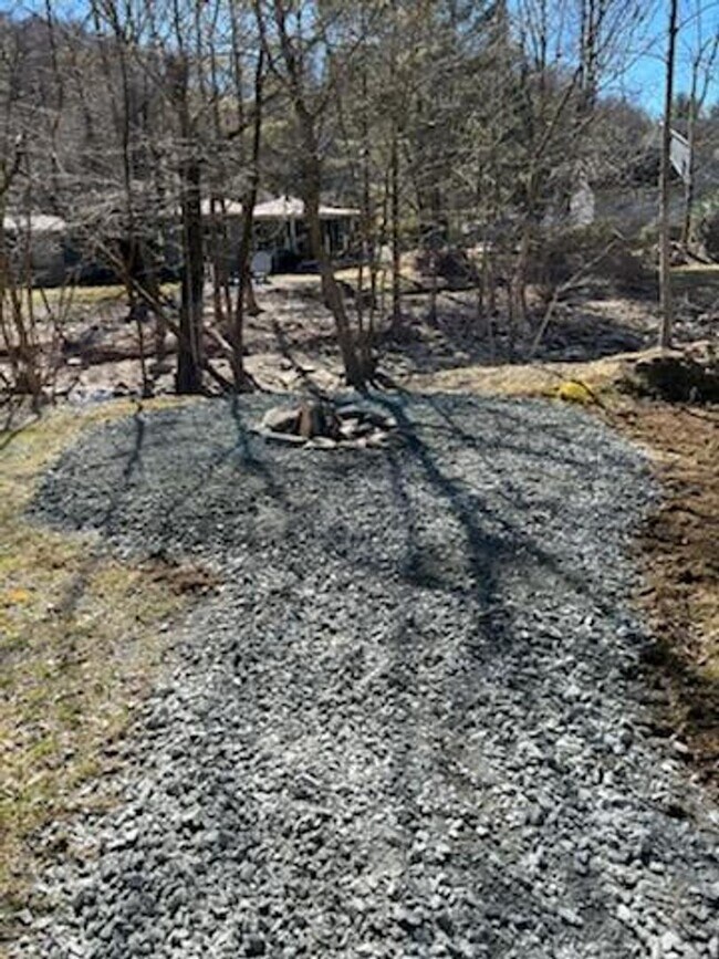 Foto del edificio - 9315 Highway 105 S