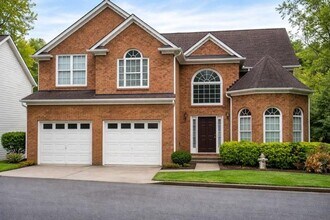 Building Photo - 2820 Jamont Ct