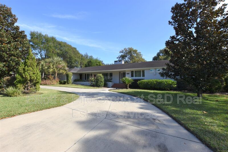 Primary Photo - 2626 Nevada Rd