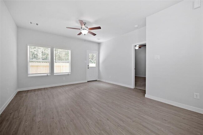 Building Photo - 16886 Pandora Wy