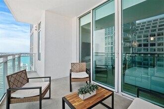 Building Photo - 951 Brickell Ave