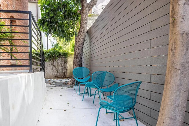 Interior Photo - Casa Real