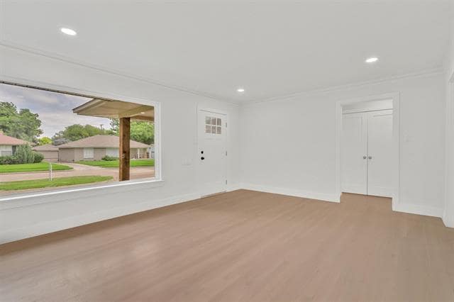 Building Photo - 6426 Glennox Ln