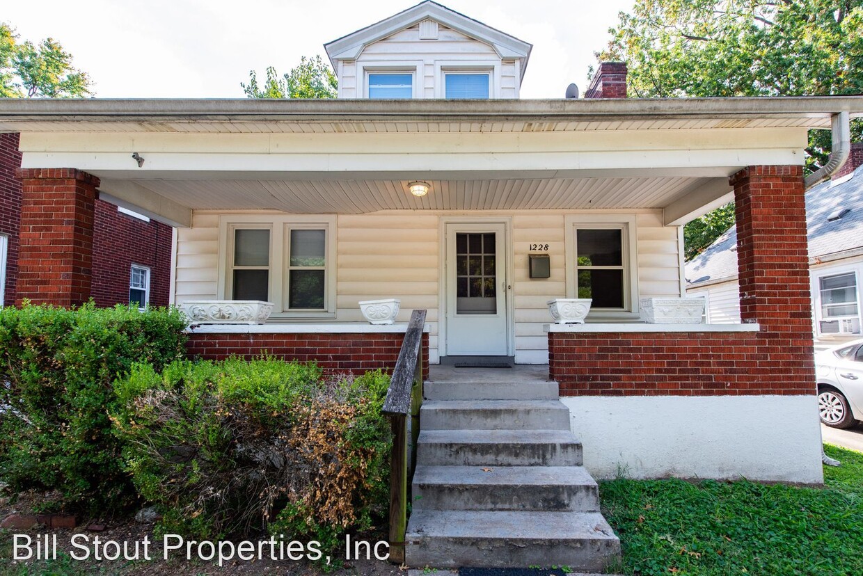 Primary Photo - 4 br, 2 bath House - 1228 Central Avenue