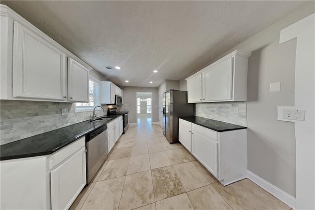 Foto del edificio - 537 Paper Ridge Ln