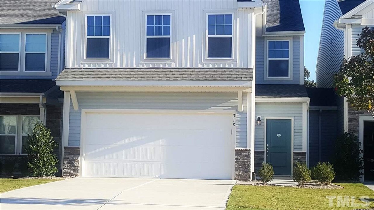 Primary Photo - 318 OldCastle Dr