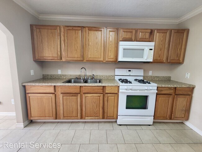 Building Photo - 2 br, 1 bath House - 2233 6th Street