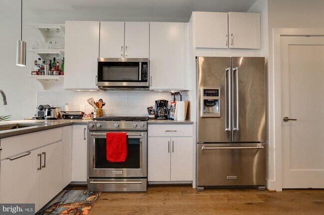 Foto del edificio - 2337 Champlain St NW