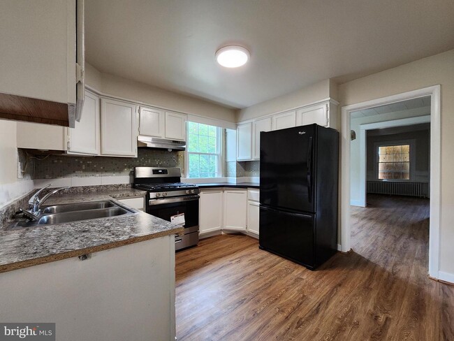 Foto del edificio - 1395 Morris Rd SE