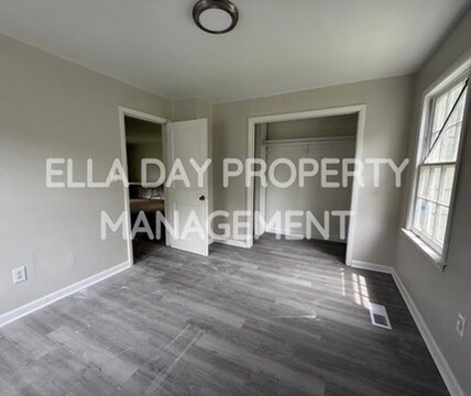 Foto del edificio - 828 N Terrace Dr