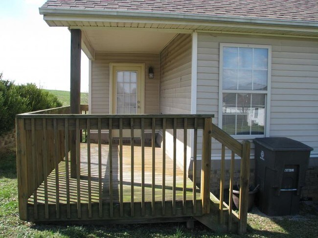 Building Photo - 98 Bay Hill Dr