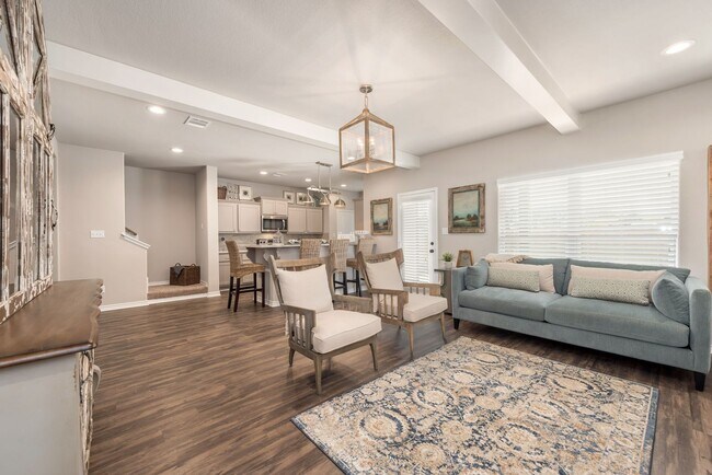 Building Photo - AUGUST PRE-LEASE Gorgeous 3 Bed, 3.5 Bath ...