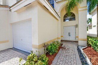 Building Photo - 11073 Harbour Springs Cir