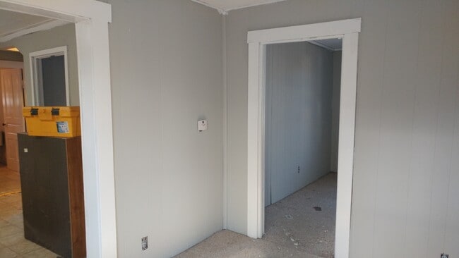 Building Photo - Adorable 3 Bedroom Home in Frankfort