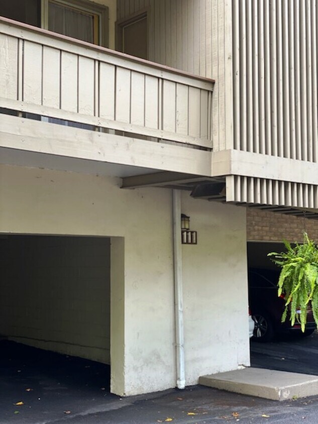 111 Cross Keys Rd Unit D, Baltimore, MD 21210 Condo for Rent in