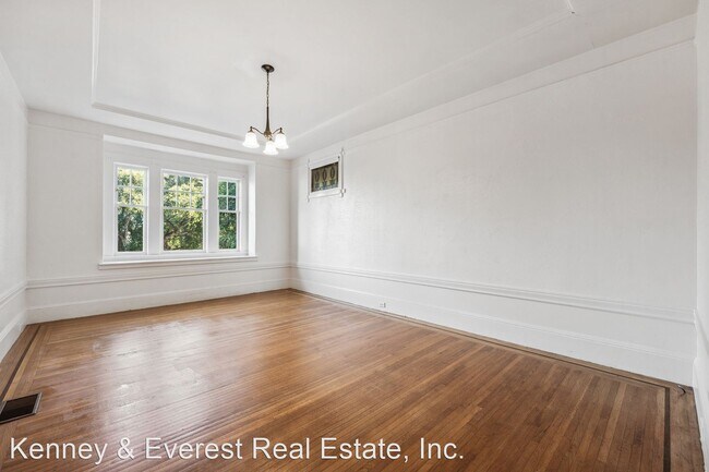 Building Photo - 3 br, 2 bath House - 678 Church Street