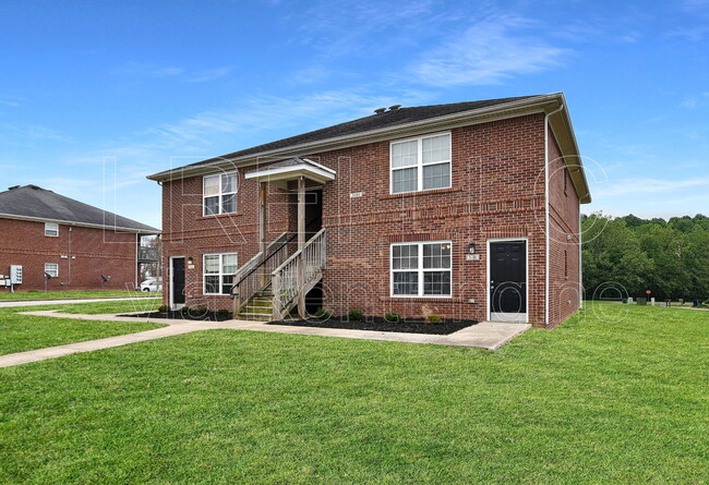Building Photo - 300 Keeneland Dr