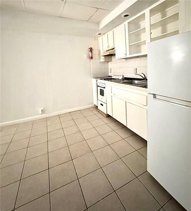 Foto del edificio - 1447 Oxford Rd NE