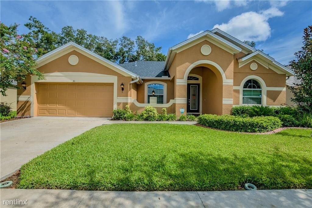 Foto principal - 4 br, 3 bath House - 311 Parsons Woods Dr