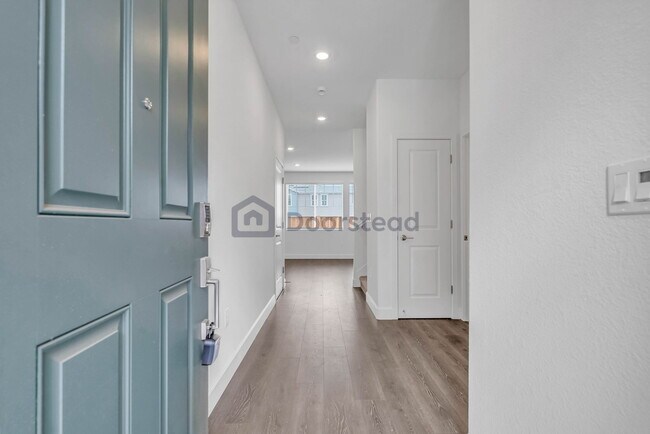 Building Photo - 217 Wellspring Ln