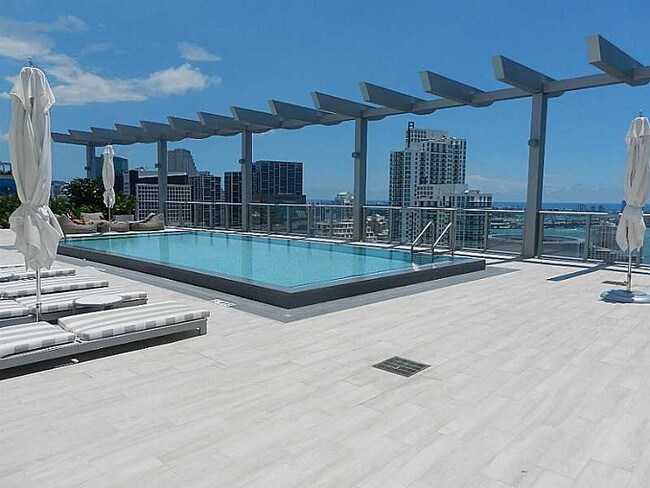 Building Photo - 1100 N Miami Ave