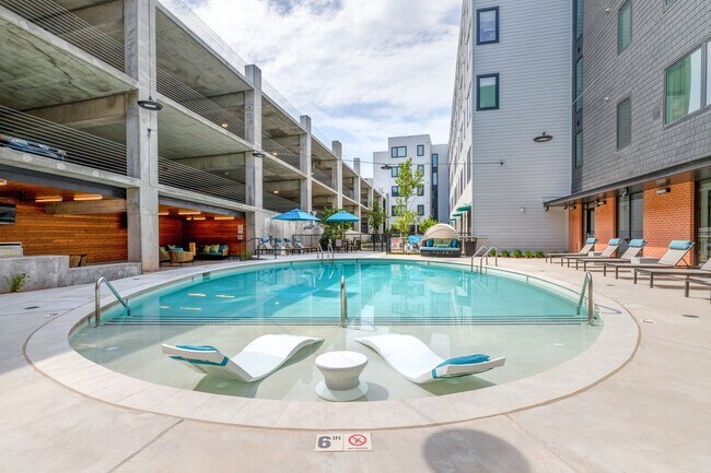 Building Photo - Muse