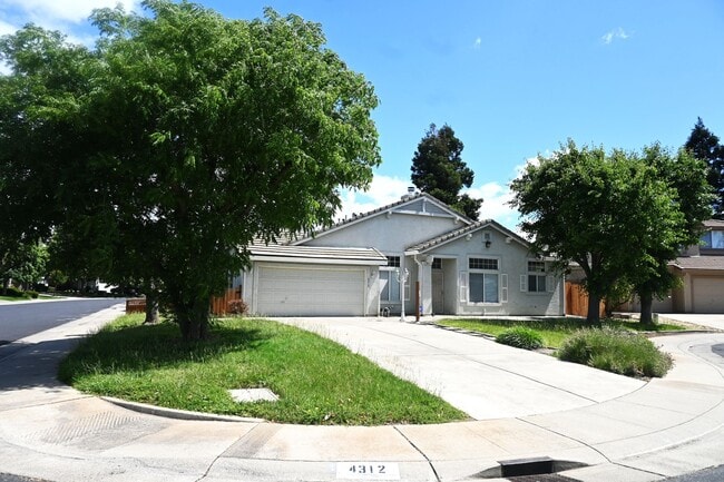 Building Photo - 4312 Wheeler Ct