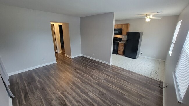 Photo - 2904 Noe Ct Apartment
