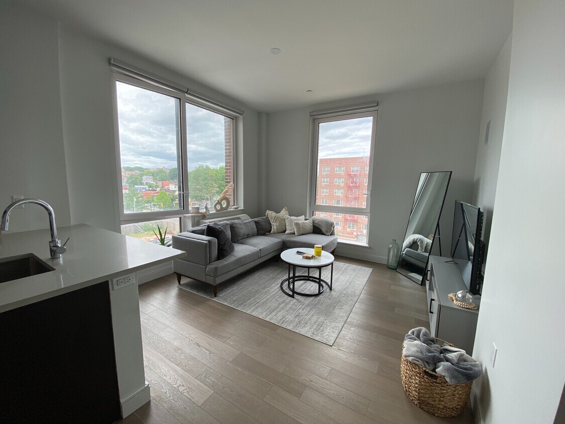 15211 89th Ave Unit 406, Queens, NY 11432 Apartment for Rent in