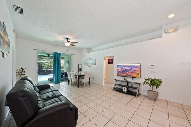 Building Photo - 3016 Bloomsbury Dr