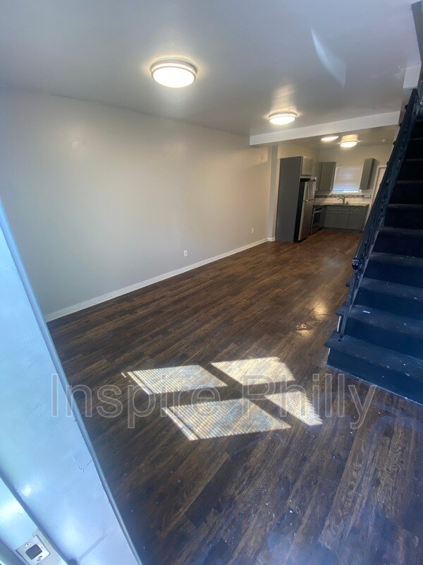Foto del edificio - 2229 Cantrell St