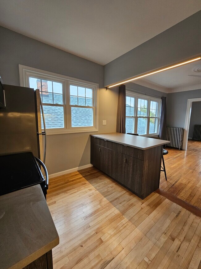 Foto del edificio - 3380 Evaline St