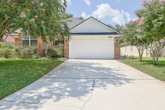 Building Photo - 1561 Stonebriar Rd