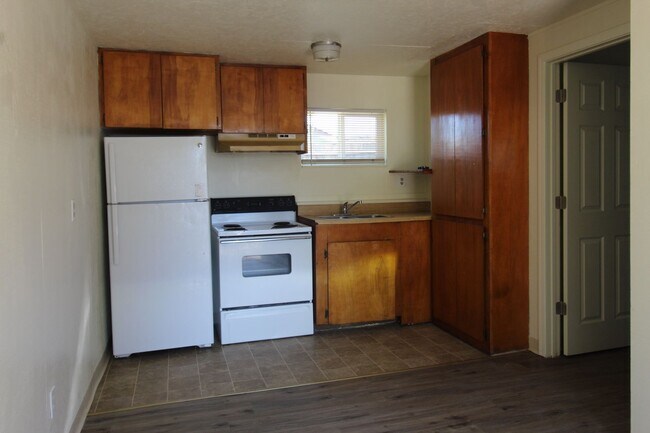 Foto del edificio - 4115 Homedale Rd