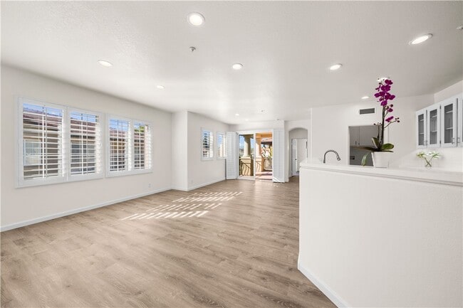 Building Photo - 29 Darlington