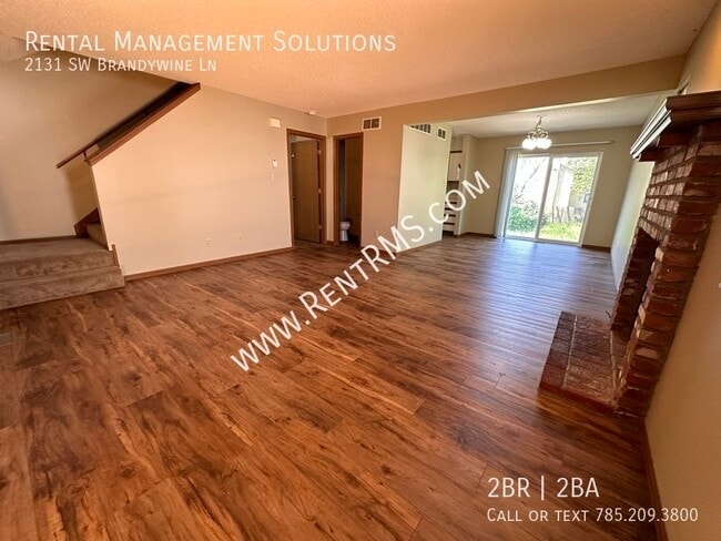 Building Photo - USD 437 - WITHIN WALKING DISTANCE OF WESTR...