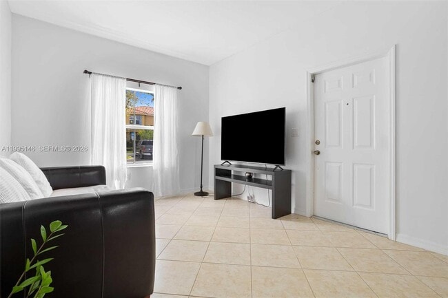 Foto del edificio - 970 SW 144th Ave